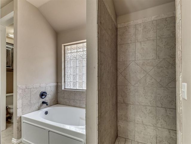 2317 NW 159th Terrace, Edmond, OK 73013