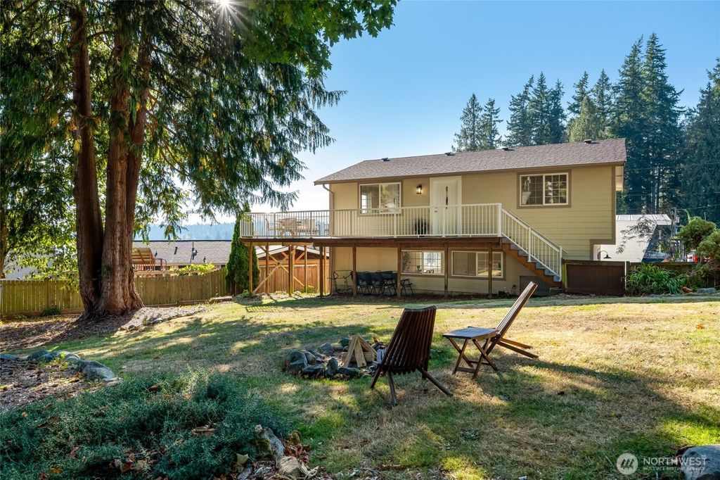 4230 174th Place NW, Stanwood, WA 98292