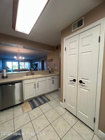 1050 N Atlantic Avenue 106, Cocoa Beach, FL 32931