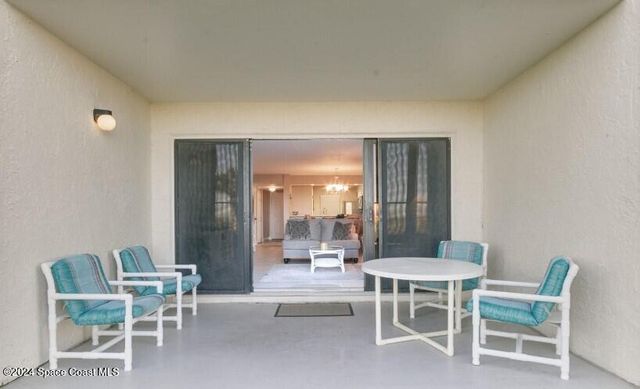 1050 N Atlantic Avenue 106, Cocoa Beach, FL 32931