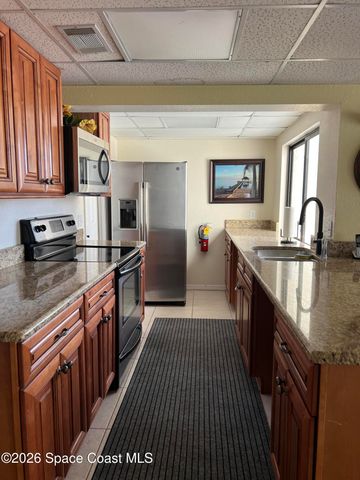 1050 N Atlantic Avenue 106, Cocoa Beach, FL 32931