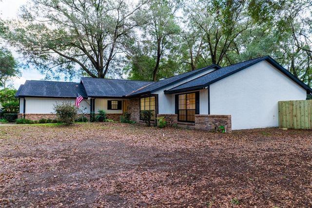 5320 NE 2ND LANE, Ocala, FL 34470