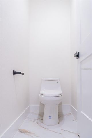 5320 NE 2ND LANE, Ocala, FL 34470