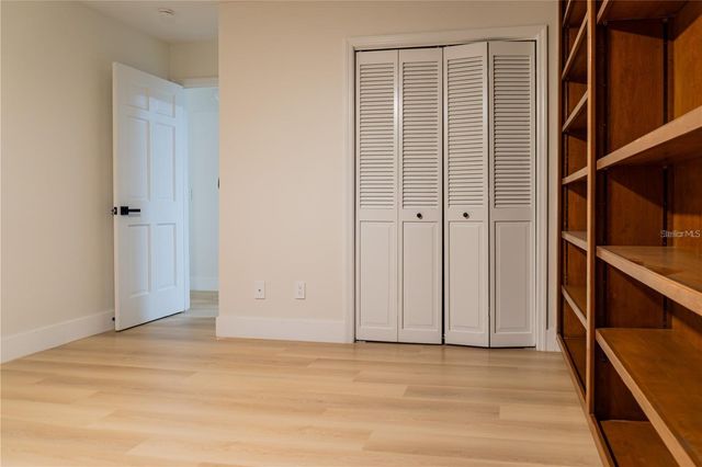 5320 NE 2ND LANE, Ocala, FL 34470