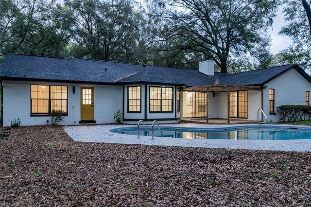 5320 NE 2ND LANE, Ocala, FL 34470