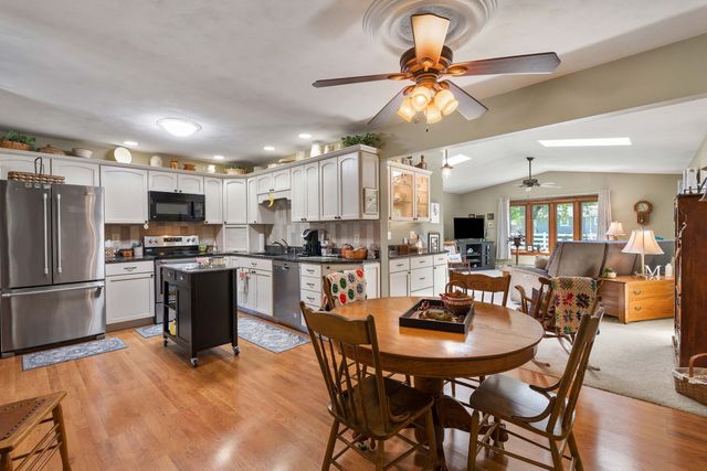 918 6th Street, Hampton, IL 61256