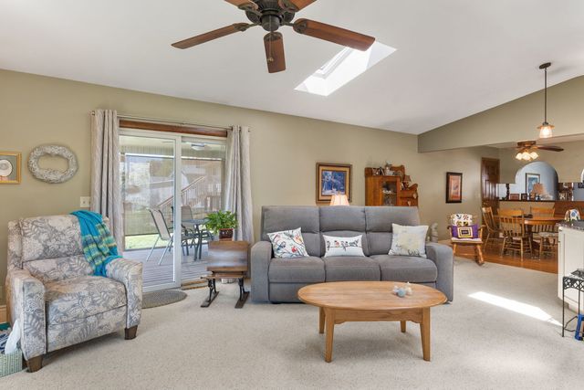 918 6th Street, Hampton, IL 61256