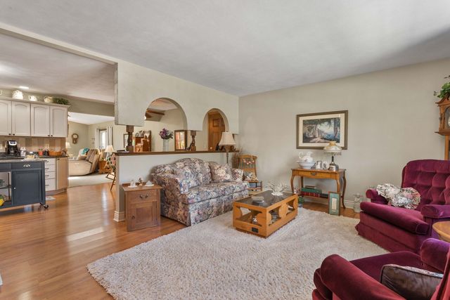 918 6th Street, Hampton, IL 61256