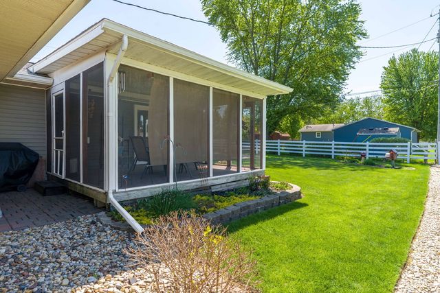 918 6th Street, Hampton, IL 61256