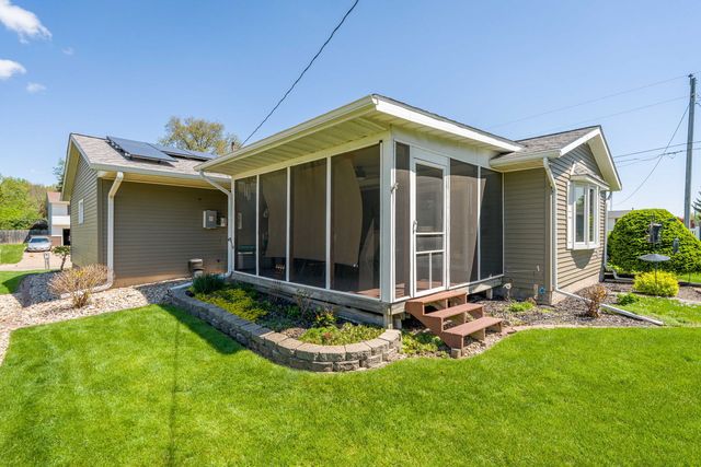 918 6th Street, Hampton, IL 61256