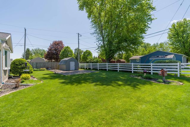 918 6th Street, Hampton, IL 61256