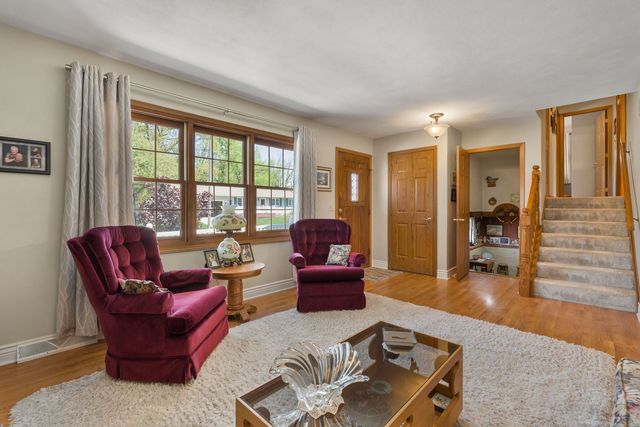 918 6th Street, Hampton, IL 61256