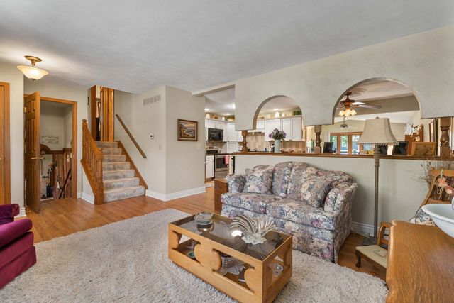 918 6th Street, Hampton, IL 61256