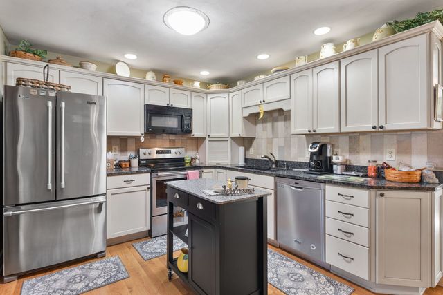 918 6th Street, Hampton, IL 61256