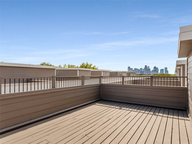 2015 N Prairie Avenue 101, Dallas, TX 75204