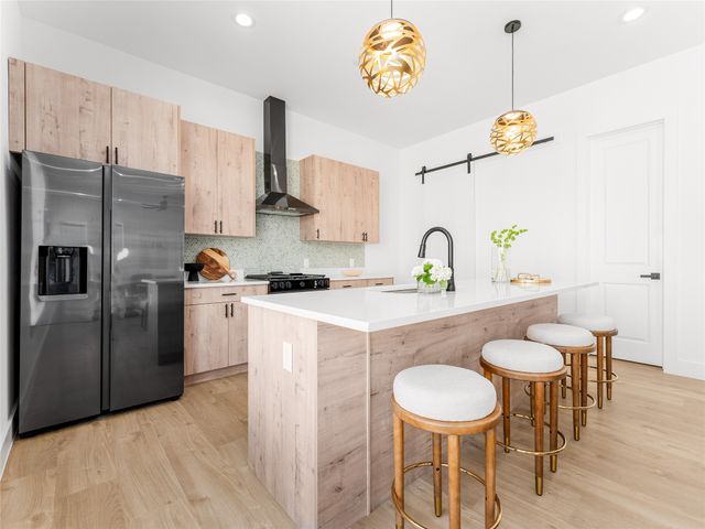 2015 N Prairie Avenue 101, Dallas, TX 75204