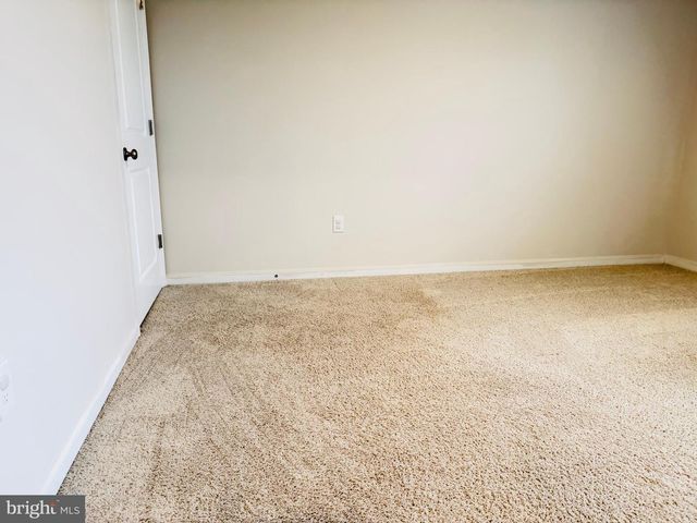 19 SMOKEHOUSE ROAD, Carlisle, PA 17013