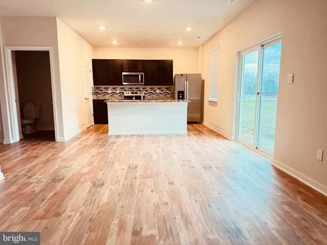 19 SMOKEHOUSE ROAD, Carlisle, PA 17013