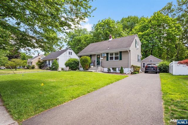 642 Ellington Road, Ridgewood, NJ 07450