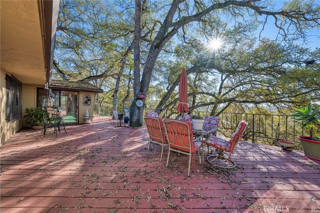 9196 Upper Lake Lucerne Road, Upper Lake, CA 95485