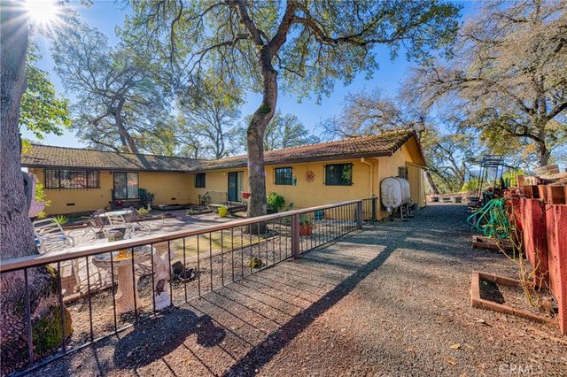 9196 Upper Lake Lucerne Road, Upper Lake, CA 95485