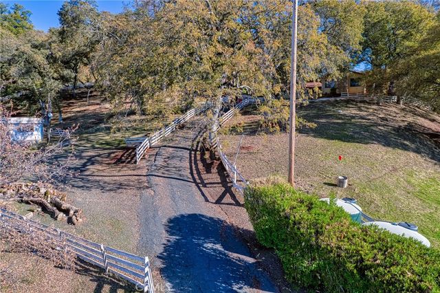 9196 Upper Lake Lucerne Road, Upper Lake, CA 95485