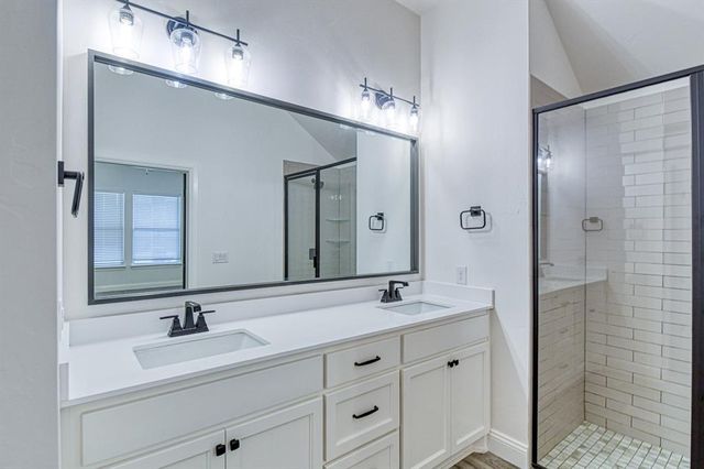 2433 NW 179th Street, Edmond, OK 73012