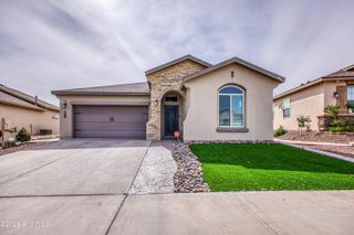 891 Cedar Park Avenue, Sunland Park, NM 88008