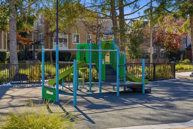 1098 Barberry Terrace, Sunnyvale, CA 94086