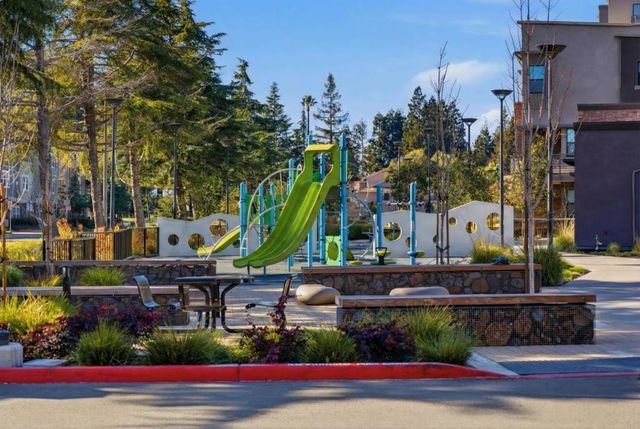 1098 Barberry Terrace, Sunnyvale, CA 94086