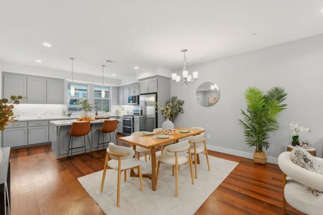 1098 Barberry Terrace, Sunnyvale, CA 94086