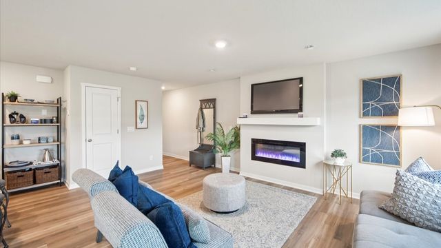 1069 Daisy Lane, Waukee, IA 50263