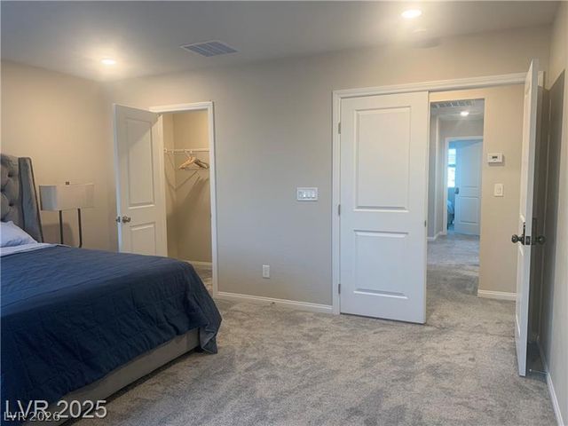 10688 Silver Pond Avenue, Las Vegas, NV 89135