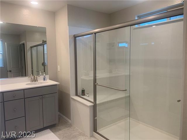 10688 Silver Pond Avenue, Las Vegas, NV 89135