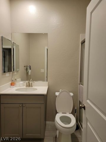 10688 Silver Pond Avenue, Las Vegas, NV 89135