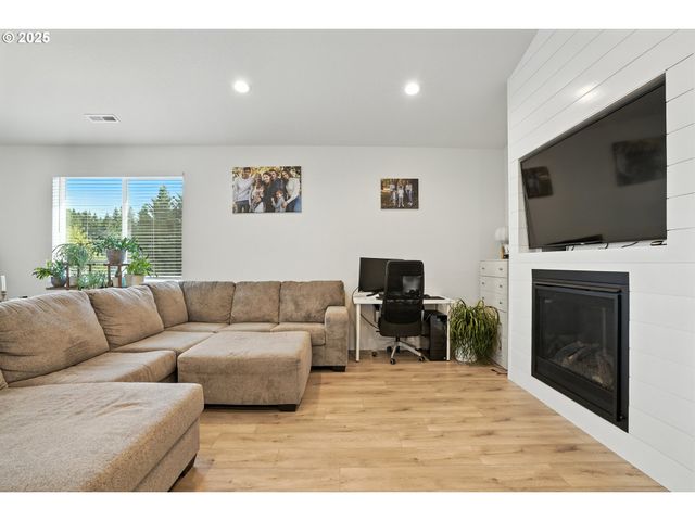 17900 Ne 47TH Ave, Vancouver, WA 98686