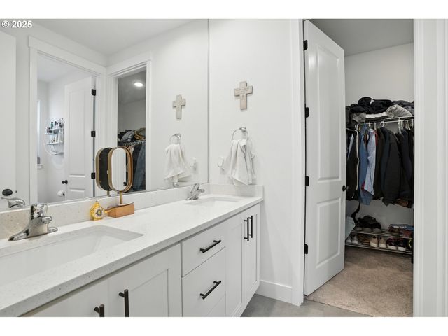 17900 Ne 47TH Ave, Vancouver, WA 98686