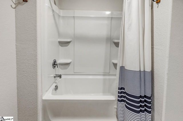 2182 Southlea Drive, Inman, SC 29349