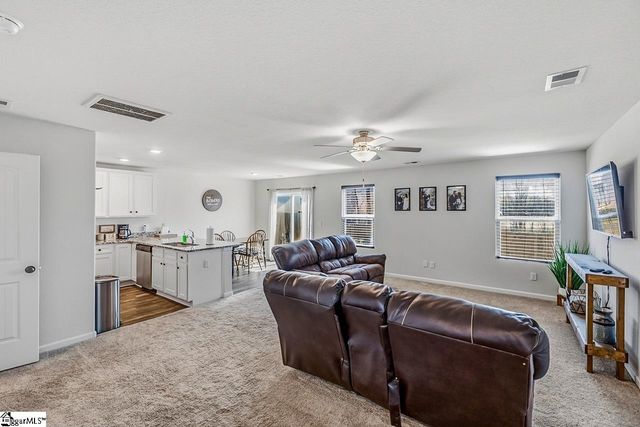 2182 Southlea Drive, Inman, SC 29349