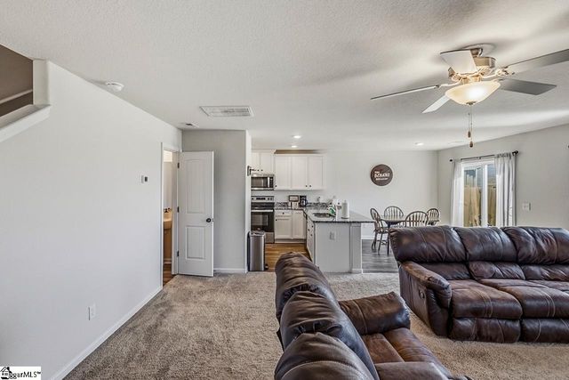 2182 Southlea Drive, Inman, SC 29349