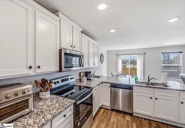 2182 Southlea Drive, Inman, SC 29349