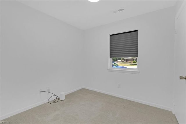 742 Harpersville RD, Newport News, VA 23601