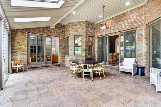 360 Long Hollow Ln, Gainesboro, TN 38562