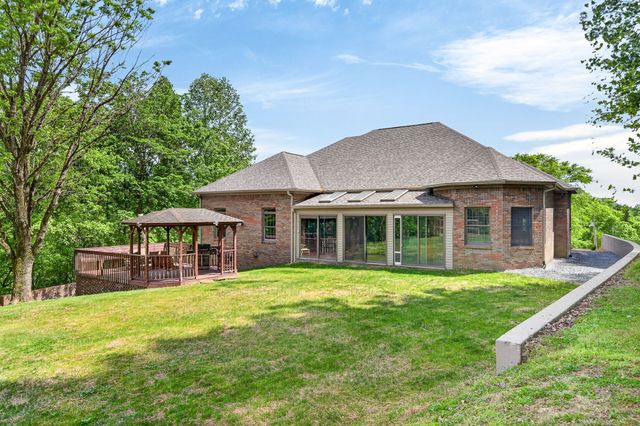 360 Long Hollow Ln, Gainesboro, TN 38562