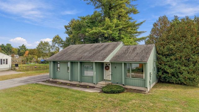 13 Carr Street, Franklin, NH 03235