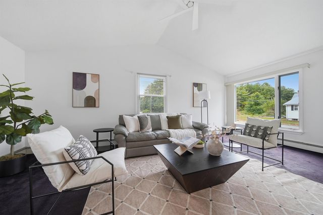 13 Carr Street, Franklin, NH 03235