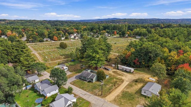 13 Carr Street, Franklin, NH 03235