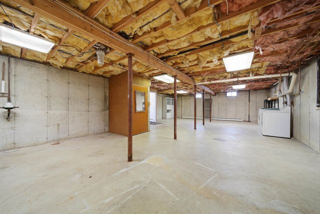 13 Carr Street, Franklin, NH 03235