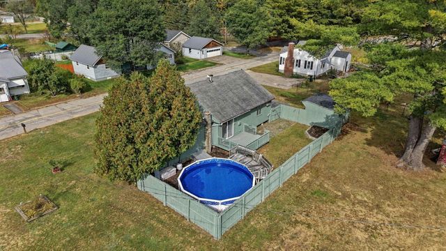 13 Carr Street, Franklin, NH 03235