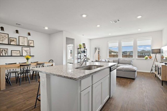 209 Connor LN, Georgetown, TX 78626